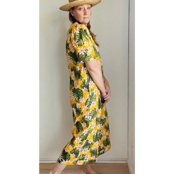 Vintage Hawaiian Mumu Dress Midi Yellow Pink Tropical Print Vacation Size Medium - Picture 5 of 11